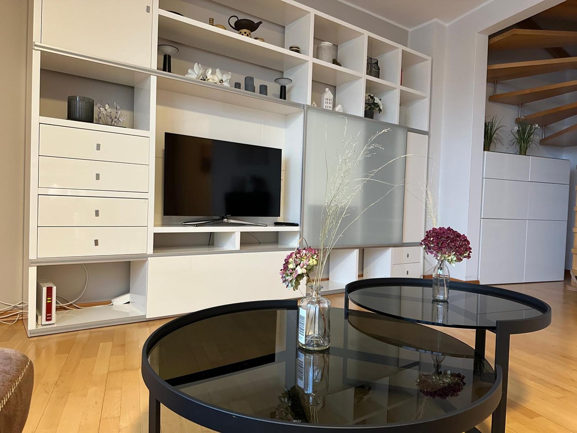 Grosszuegige, Zentrale Ferienwohnung In Leer Exteriör bild