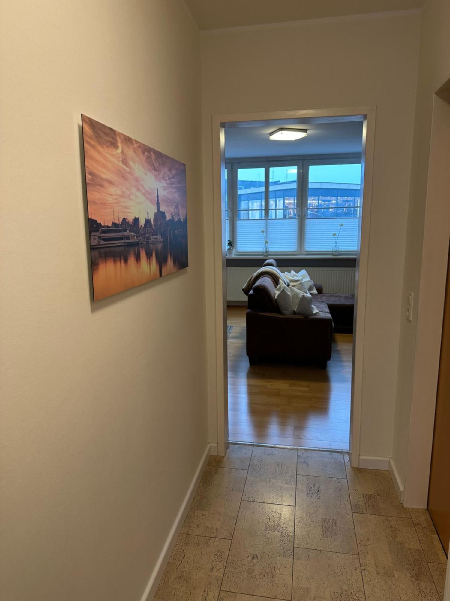 Grosszuegige, Zentrale Ferienwohnung In Leer Exteriör bild